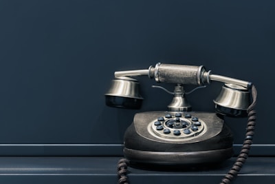 Contact